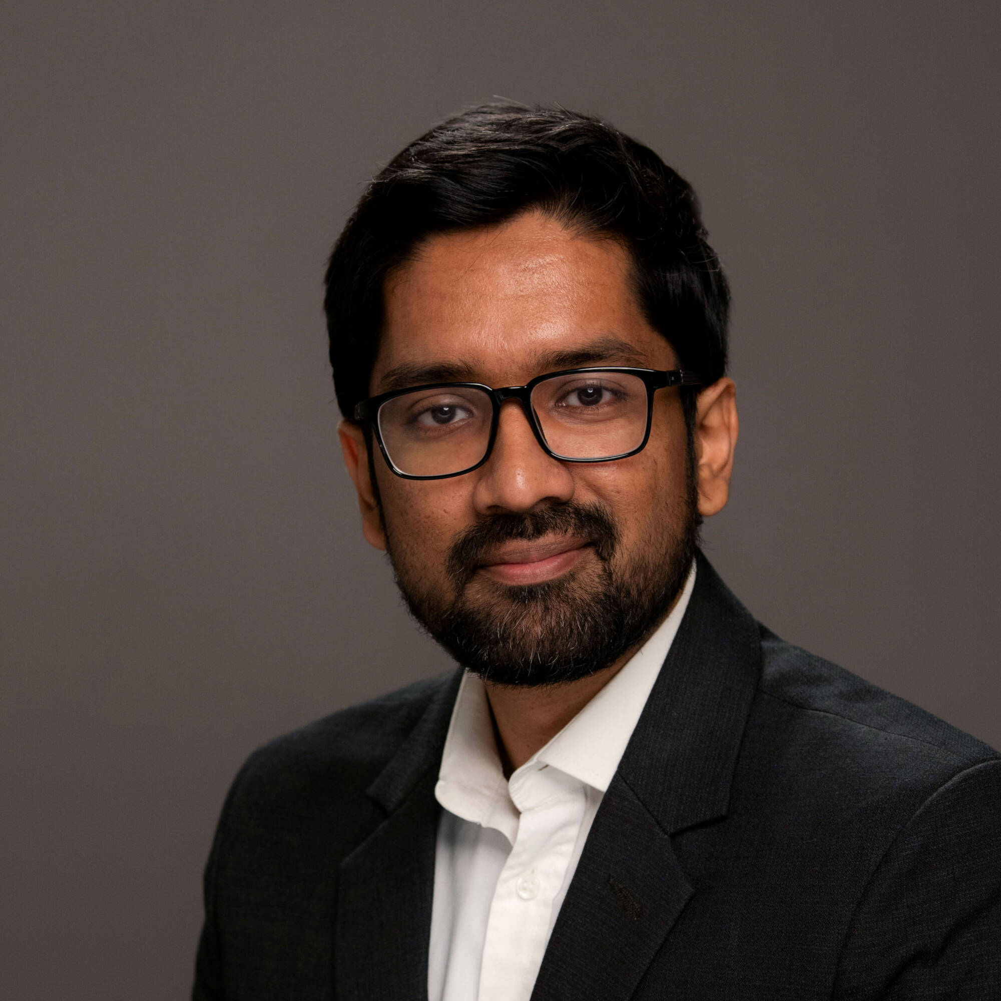 Headshot of Professor Imtiaz Ahmad